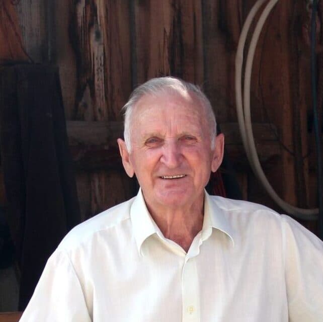 József